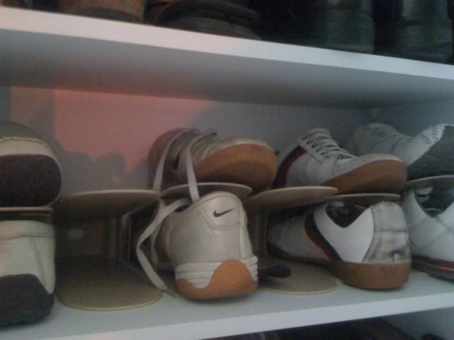 shoesrack1.jpg