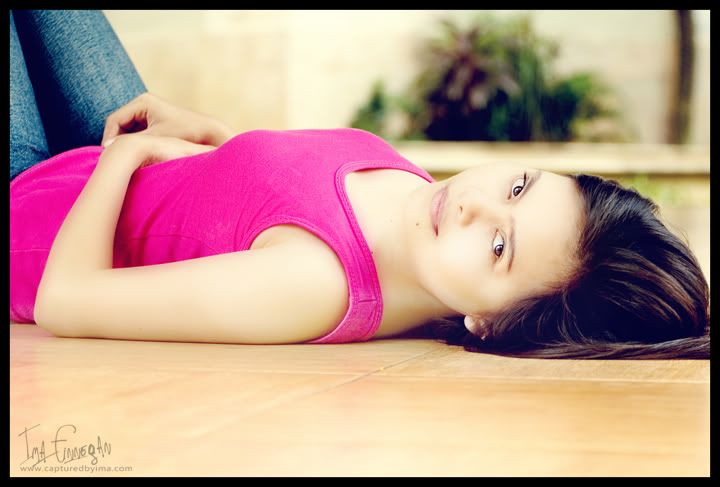 IMAGE: http://i918.photobucket.com/albums/ad28/imafinnegan/INNA001.jpg