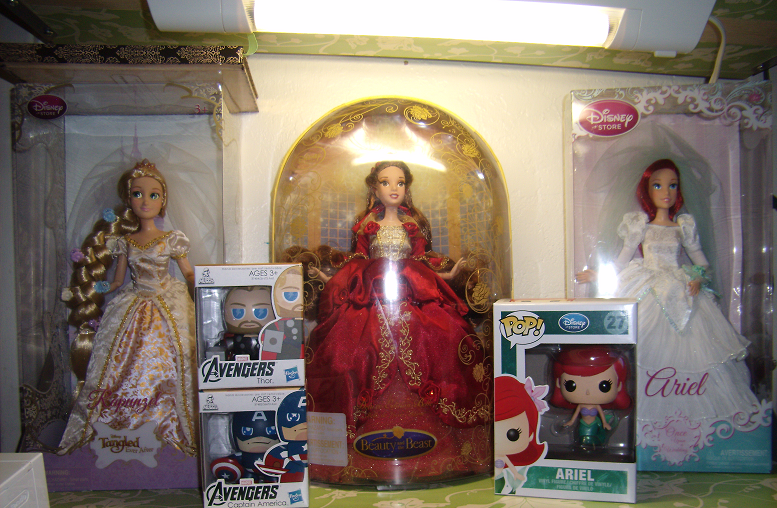 DollShelf.png